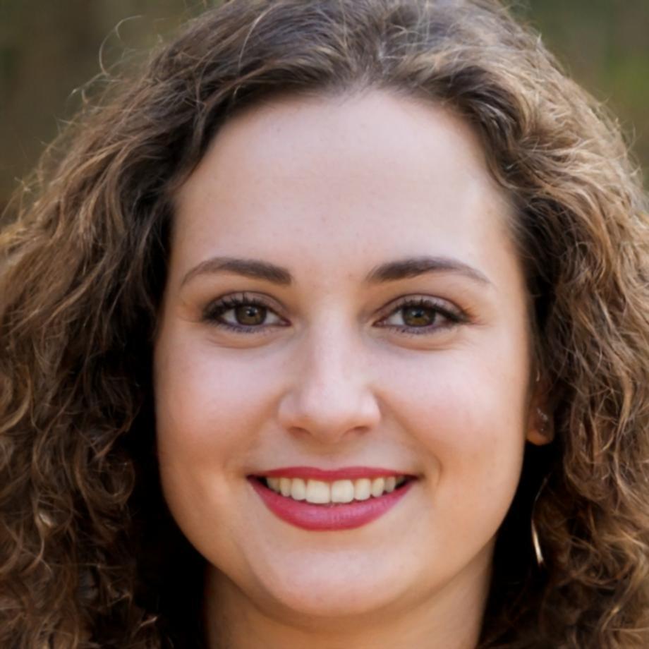 Renk uzmanı Ayşe Demir